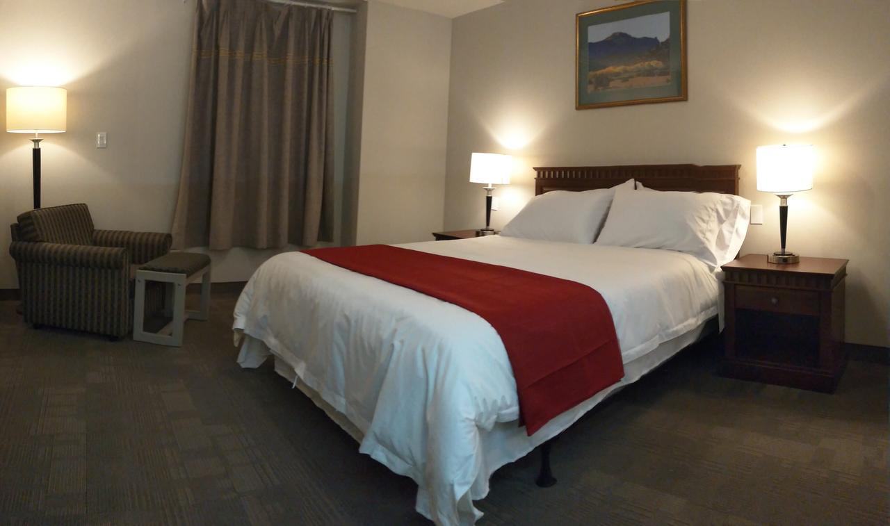 Hotel Le Deville Монреал Екстериор снимка